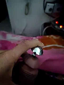 Eduardoxxx51 online show from 11-05-25, 05:07