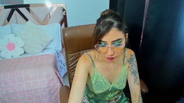 manelyk hot online show from 03-30-26, 04:41