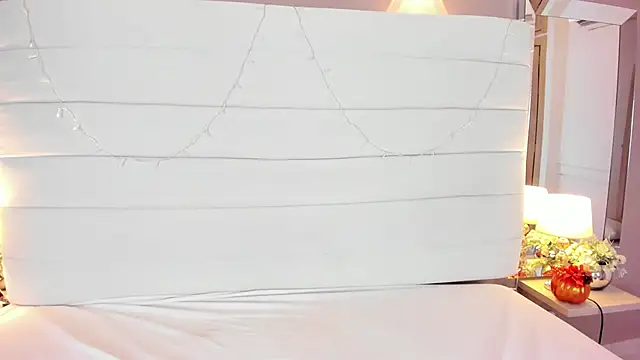 Lilly 2809  online show from 10-04-25, 04:21