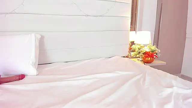 Lilly 2809  online show from 10-07-25, 05:04