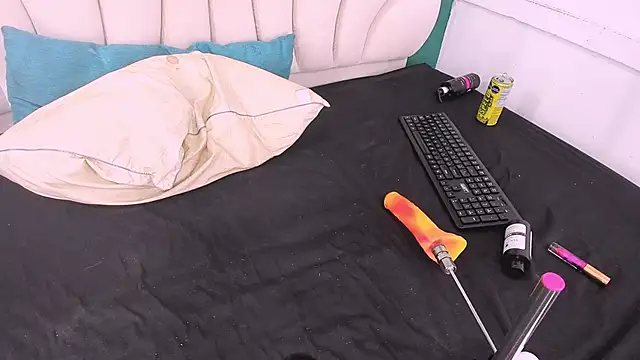 bonieklent online show from 02-22-25, 06:39