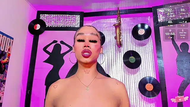  ChanellR  online show from 04-13-26, 11:48