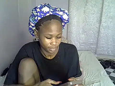 Snapshot of SexxyTerry chatting on 01-19-25, 07:26 SexxyTerry online show from 01-19-25, 07:26