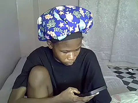 Snapshot of SexxyTerry chatting on 02-11-25, 05:18 SexxyTerry online show from 02-11-25, 05:18