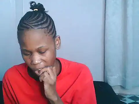 Snapshot of SexxyTerry chatting on 10-23-25, 03:00 SexxyTerry online show from 10-23-25, 03:00