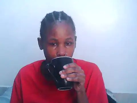 Snapshot of SexxyTerry chatting on 11-12-25, 03:45 SexxyTerry online show from 11-12-25, 03:45