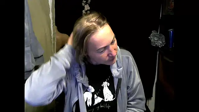 Snapshot of wLESLYMOSw chatting on 09-27-25, 05:29 wLESLYMOSw online show from 09-27-25, 05:29