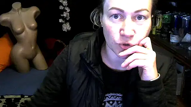 Snapshot of wLESLYMOSw chatting on 10-23-25, 09:30 wLESLYMOSw online show from 10-23-25, 09:30