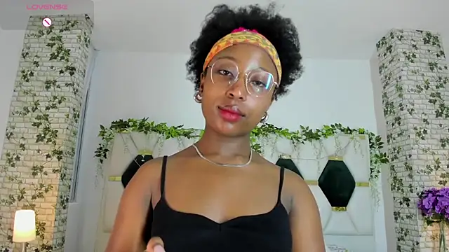 EmmaSanzz  online show from 01-16-25, 11:37