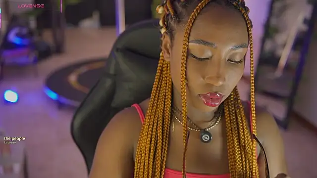 EmmaSanzz  online show from 03-05-26, 11:39