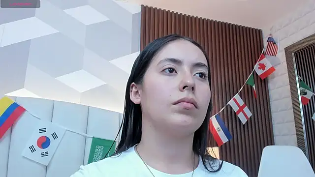 Julietasantos   online show from 06-25-26, 06:23