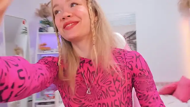 Lily Young online show from 03-02-25, 03:56