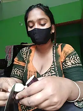 Snapshot of Kotha_-Moni chatting on 12-02-24, 07:25 Kotha -Moni online show from 12-02-24, 07:25