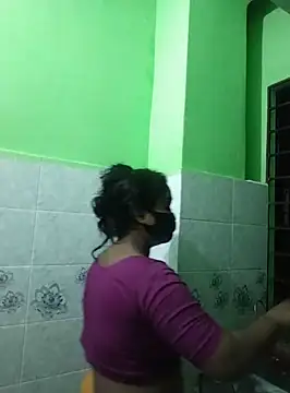 Snapshot of Kotha_-Moni chatting on 12-05-24, 12:22 Kotha -Moni online show from 12-05-24, 12:22