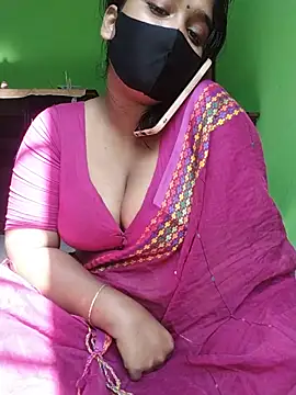 Snapshot of Kotha_-Moni chatting on 12-07-24, 04:09 Kotha -Moni online show from 12-07-24, 04:09