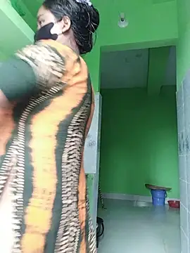 Snapshot of Kotha_-Moni chatting on 12-09-24, 07:17 Kotha -Moni online show from 12-09-24, 07:17