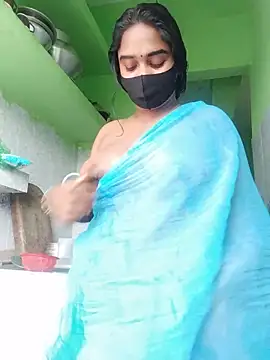 Snapshot of Kotha_-Moni chatting on 12-24-24, 07:49 Kotha -Moni online show from 12-24-24, 07:49