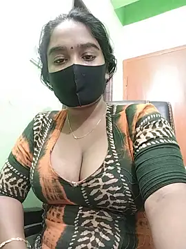 Snapshot of Kotha_-Moni chatting on 12-25-24, 01:30 Kotha -Moni online show from 12-25-24, 01:30