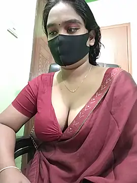 Snapshot of Kotha_-Moni chatting on 12-31-24, 12:57 Kotha -Moni online show from 12-31-24, 12:57