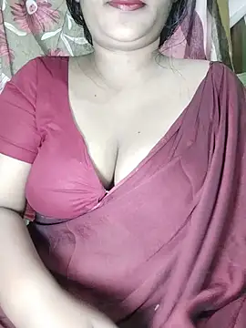 Snapshot of Kotha_-Moni chatting on 01-28-25, 01:29 Kotha -Moni online show from 01-28-25, 01:29