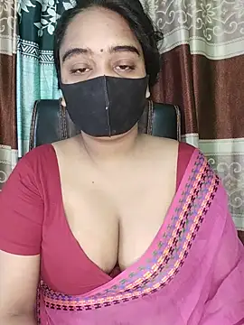 Snapshot of Kotha_-Moni chatting on 09-16-25, 12:55 Kotha -Moni online show from 09-16-25, 12:55