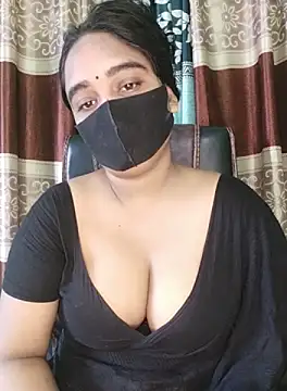 Snapshot of Kotha_-Moni chatting on 09-29-25, 02:06 Kotha -Moni online show from 09-29-25, 02:06