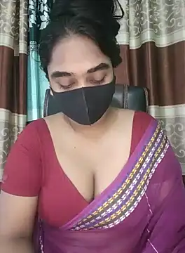 Snapshot of Kotha_-Moni chatting on 10-11-25, 12:54 Kotha -Moni online show from 10-11-25, 12:54