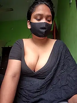 Snapshot of Kotha_-Moni chatting on 03-07-26, 01:57 Kotha -Moni online show from 03-07-26, 01:57