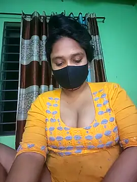 Snapshot of Kotha_-Moni chatting on 03-11-26, 04:46 Kotha -Moni online show from 03-11-26, 04:46