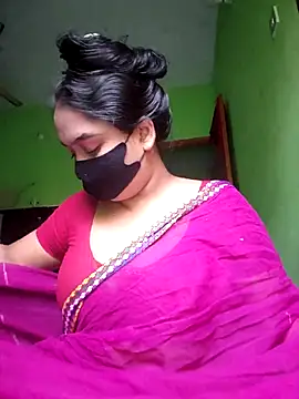 Snapshot of Kotha_-Moni chatting on 03-16-26, 01:33 Kotha -Moni online show from 03-16-26, 01:33