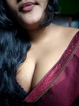 Snapshot of Kotha_-Moni chatting on 06-14-26, 02:24 Kotha -Moni online show from 06-14-26, 02:24