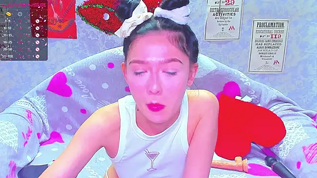 Snapshot of Vanessa_Florence chatting on 12-20-24, 01:14 Vanessa Florence online show from 12-20-24, 01:14