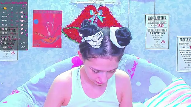 Snapshot of Vanessa_Florence chatting on 01-05-25, 01:03 Vanessa Florence online show from 01-05-25, 01:03