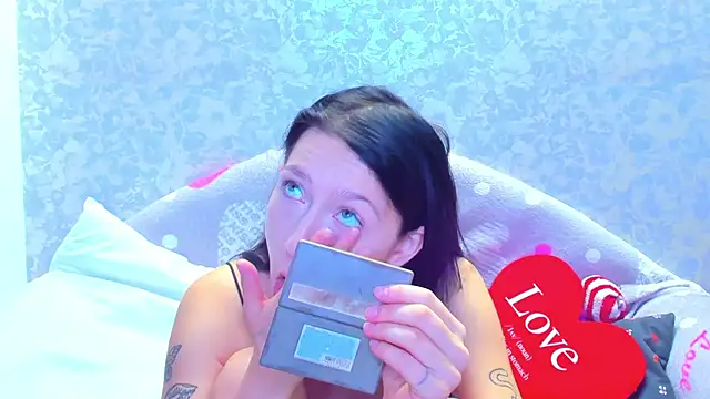 Vanessa Florence online show from 10-16-25, 12:55