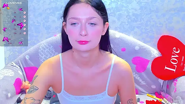 Vanessa Florence online show from 10-23-25, 02:11