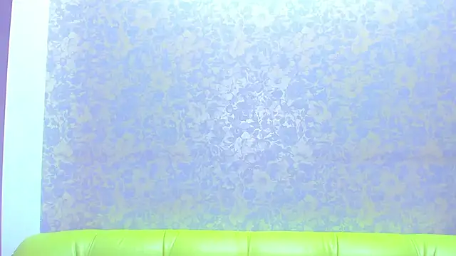Vanessa Florence online show from 05-03-26, 01:22
