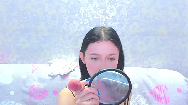 Vanessa Florence online show from 06-19-26, 01:32