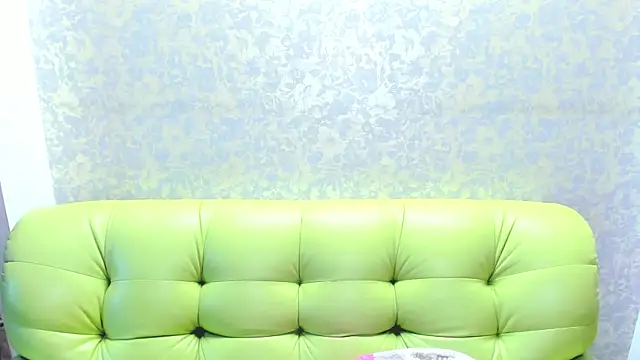 Vanessa Florence online show from 06-25-26, 01:16