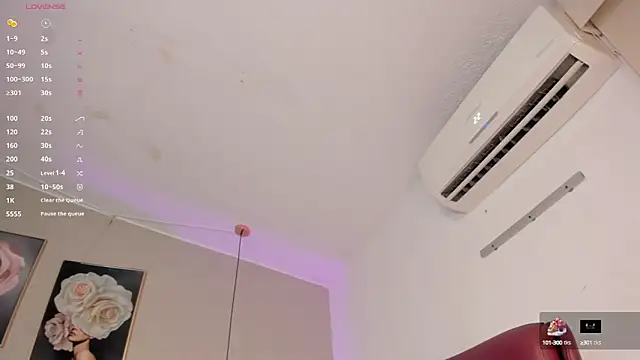 Emma Thompsson online show from 09-16-25, 01:50