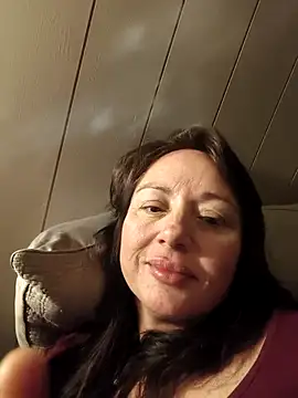 Snapshot of catalina77771 chatting on 09-21-25, 10:39 catalina77771 online show from 09-21-25, 10:39