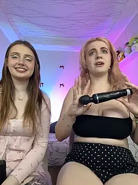 your favoritegirls online show from 03-11-25, 04:51