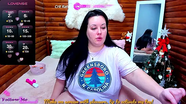 Snapshot of BubbleEmma chatting on 12-08-24, 12:08 BubbleEmma online show from 12-08-24, 12:08
