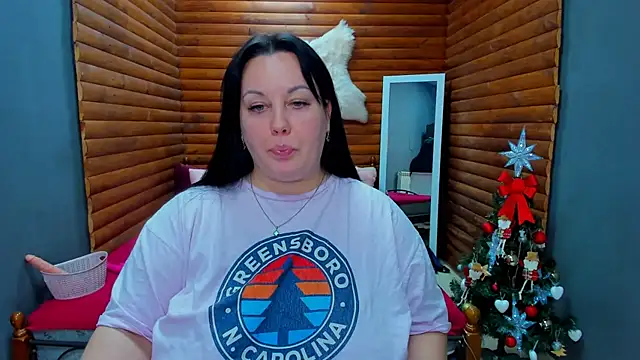 Snapshot of BubbleEmma chatting on 01-12-25, 03:57 BubbleEmma online show from 01-12-25, 03:57