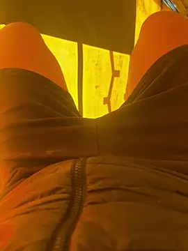 Snapshot of cussy007 chatting on 03-23-26, 11:58 cussy007 online show from 03-23-26, 11:58