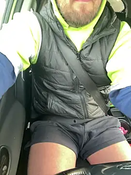 Snapshot of cussy007 chatting on 03-24-26, 06:51 cussy007 online show from 03-24-26, 06:51