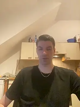 Ricoleckt online show from 10-13-25, 04:51