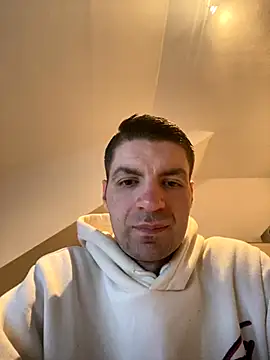 Ricoleckt online show from 11-15-25, 02:24