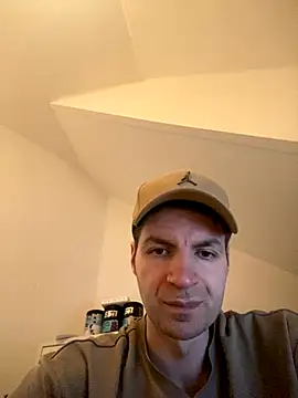 Ricoleckt online show from 11-27-25, 06:21