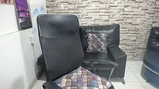 Snapshot of Heidy_Sumers chatting on 09-13-25, 05:24 Heidy Sumers online show from 09-13-25, 05:24