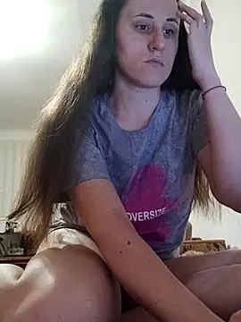 emeli moon online show from 10-25-25, 06:46